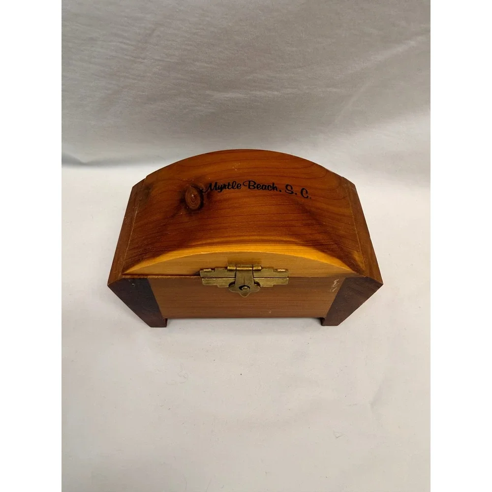 Vintage Myrtle Beach S.C. Cedar Wood Trinket Box Domed Souvenir Chest, Ocean